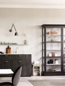 Lindebjerg Design Vitrineskab Classic V2, antracit fra><noscript><img width=