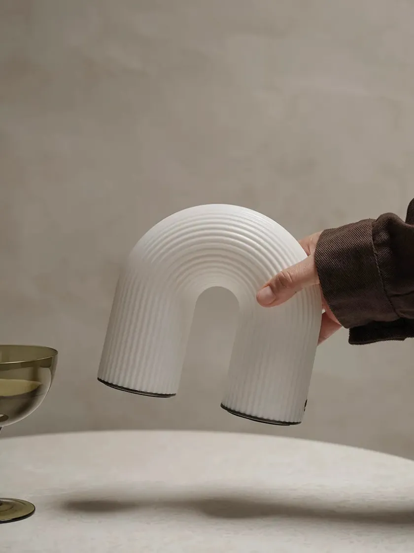 Ferm Living Vuelta bordlampe fra> Spots