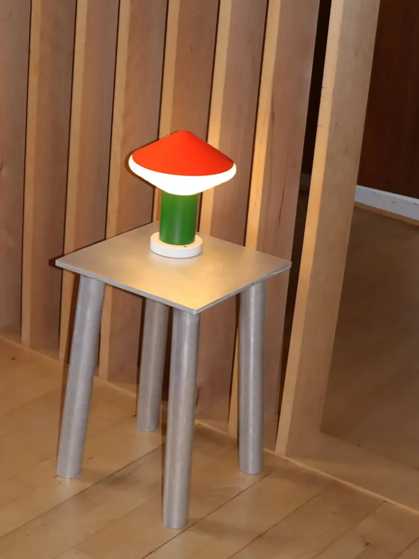 LEO Objects Whipped Portable Table Lamp, luminous orange fra> Gaver Til Ham|Portable Lamper