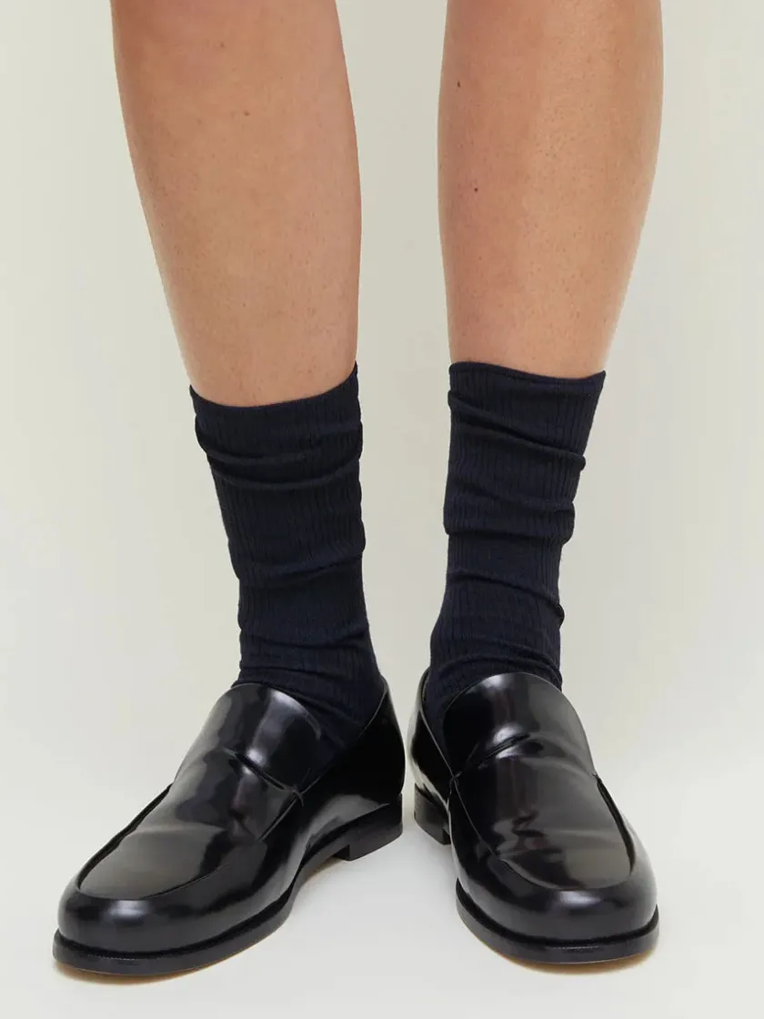 Aiayu Wool Rib Socks, navy fra> Gaver Til Hende|Tøj