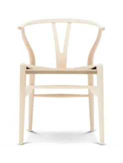 Carl Hansen & Søn Y-stol CH24, Ask sæbe af Hans J. Wegner> Spisebordsstole