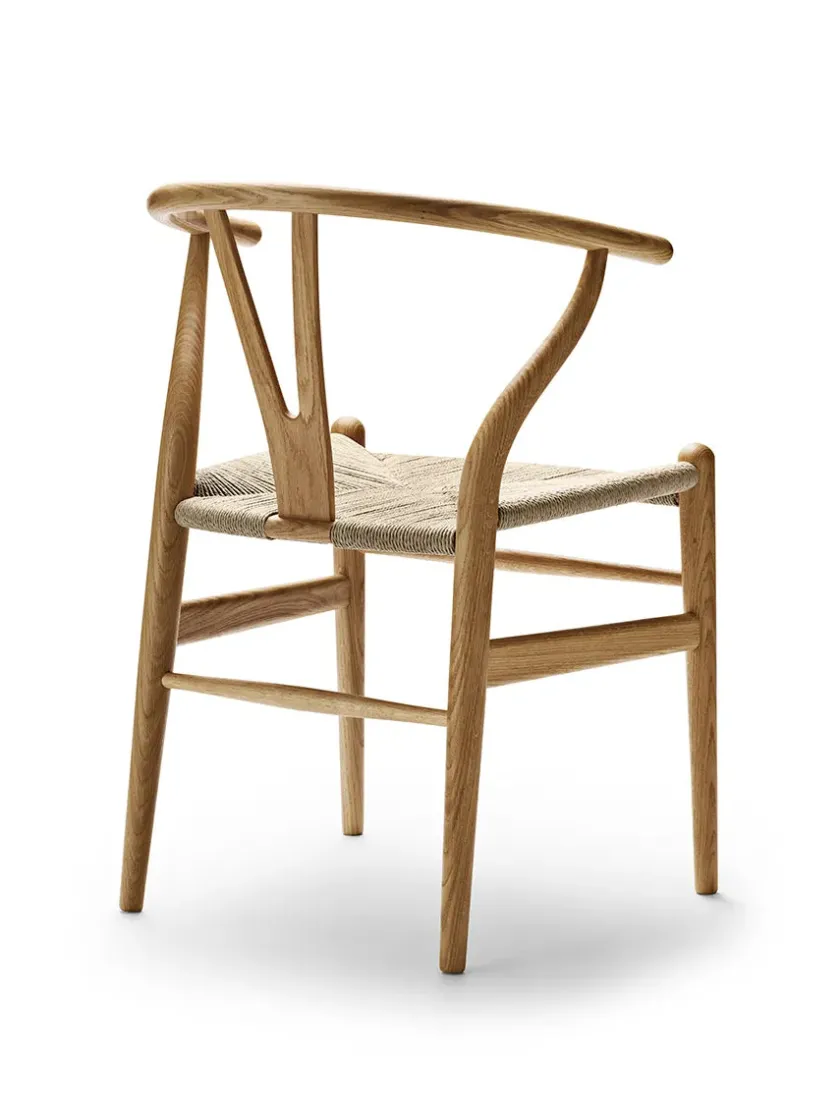 Carl Hansen & Søn Y-stol CH24, Eg hvidolie af Hans J. Wegner> Spisebordsstole