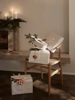 Carl Hansen & Søn Y-stol CH24, Eg røget olie af Hans J. Wegner><noscript><img width=