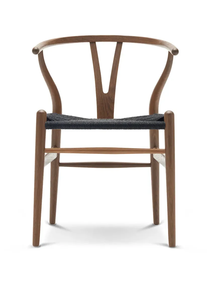 Carl Hansen & Søn Y-stol CH24, Eg røget olie med sort flet af Hans J. Wegner> Spisebordsstole