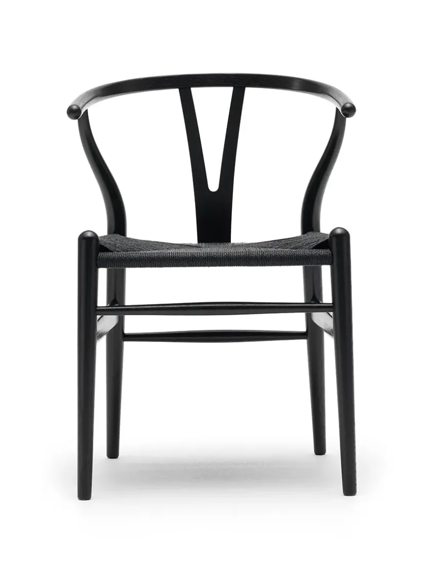 Carl Hansen & Søn Y-stol CH24, Eg røget olie med sort flet af Hans J. Wegner> Spisebordsstole
