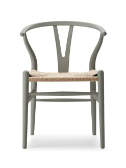 Carl Hansen & Søn Y-stol CH24 Soft Blue af Hans J. Wegner><noscript><img width=
