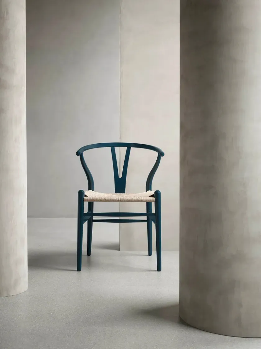 Carl Hansen & Søn Y-stol CH24 Soft Blue af Hans J. Wegner> Spisebordsstole