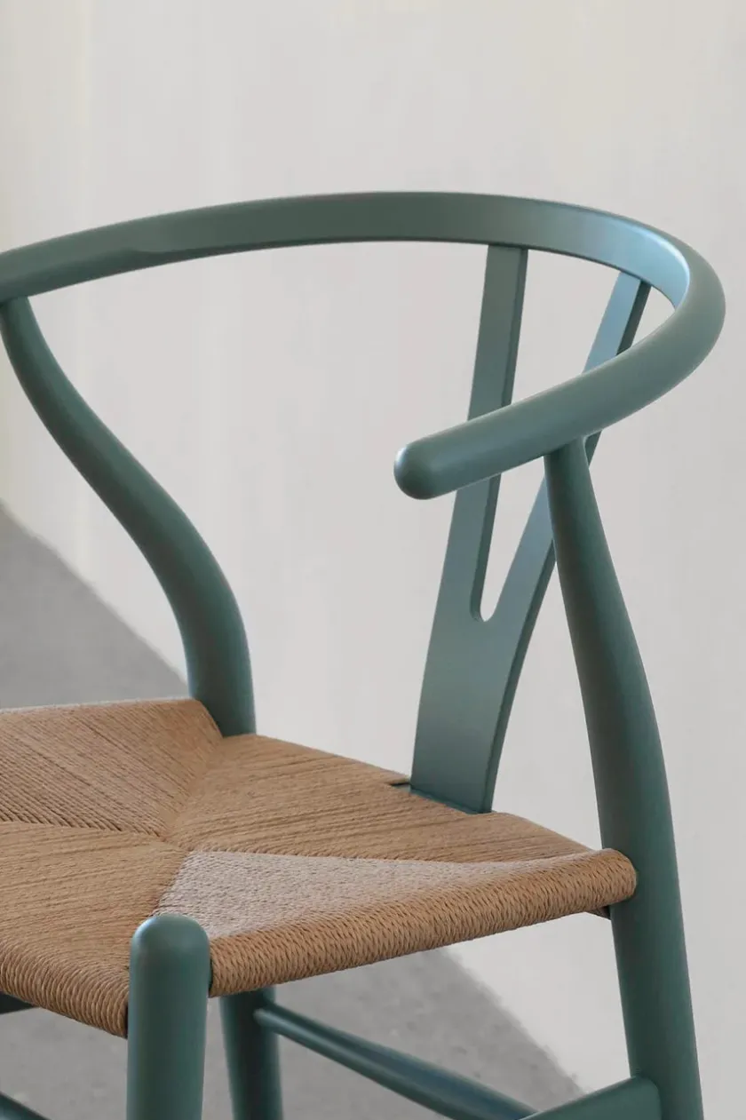 Carl Hansen & Søn Y-stol CH24 Soft Blue af Hans J. Wegner> Spisebordsstole