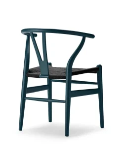 Carl Hansen & Søn Y-stol CH24 Soft Green med sort flet af Hans J. Wegner><noscript><img width=