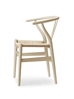 Carl Hansen & Søn Y-stol CH24 Soft Silver Grey af Hans J. Wegner><noscript><img width=