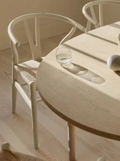 Carl Hansen & Søn Y-stol CH24 Soft Silver Grey af Hans J. Wegner><noscript><img width=