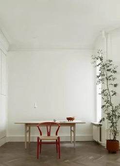 Carl Hansen & Søn Y-stol CH24 Soft Silver Grey af Hans J. Wegner><noscript><img width=