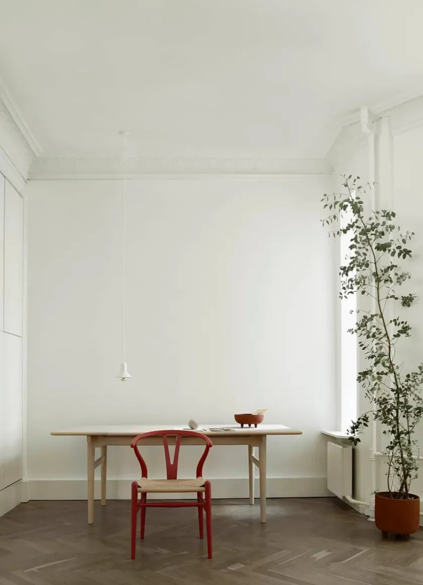 Carl Hansen & Søn Y-stol CH24 Soft Silver Grey af Hans J. Wegner> Spisebordsstole