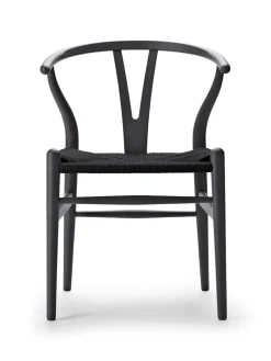 Carl Hansen & Søn Y-stol CH24 Soft Terracotta med sort flet af Hans J. Wegner><noscript><img width=